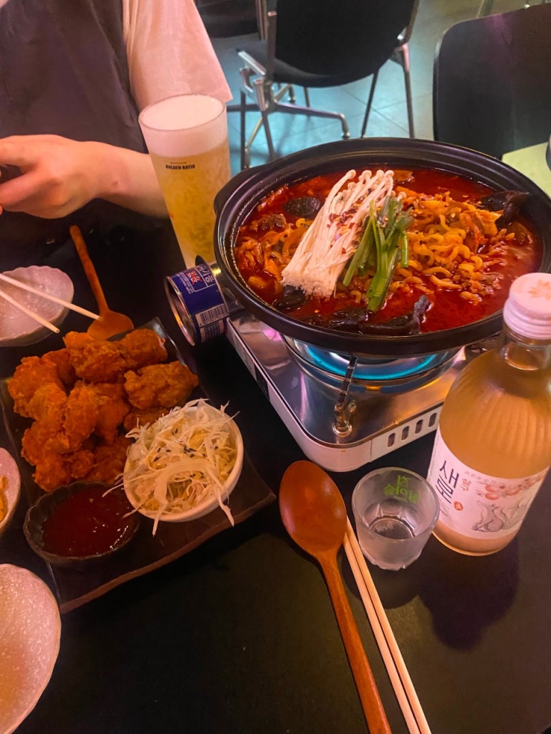 홍대간판 이미지