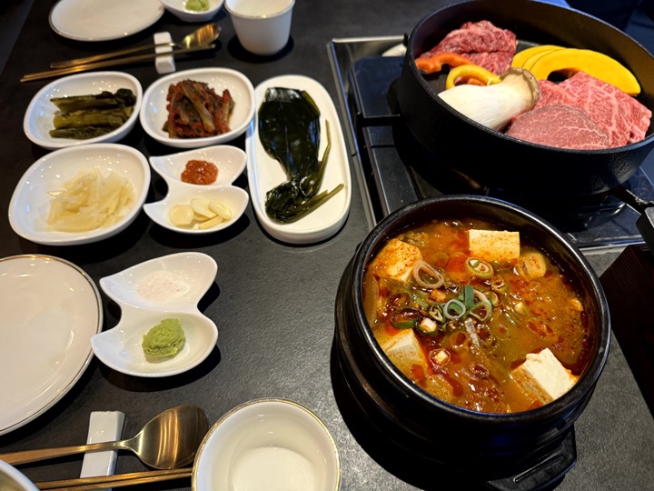 육달집 이미지
