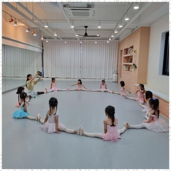 라인발레학원 이미지