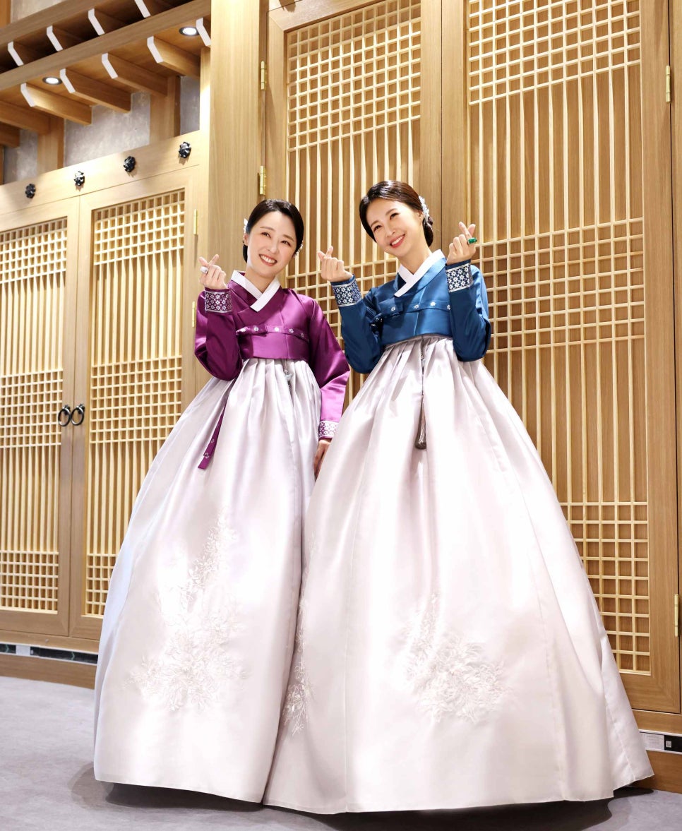 한복옷깃 이미지