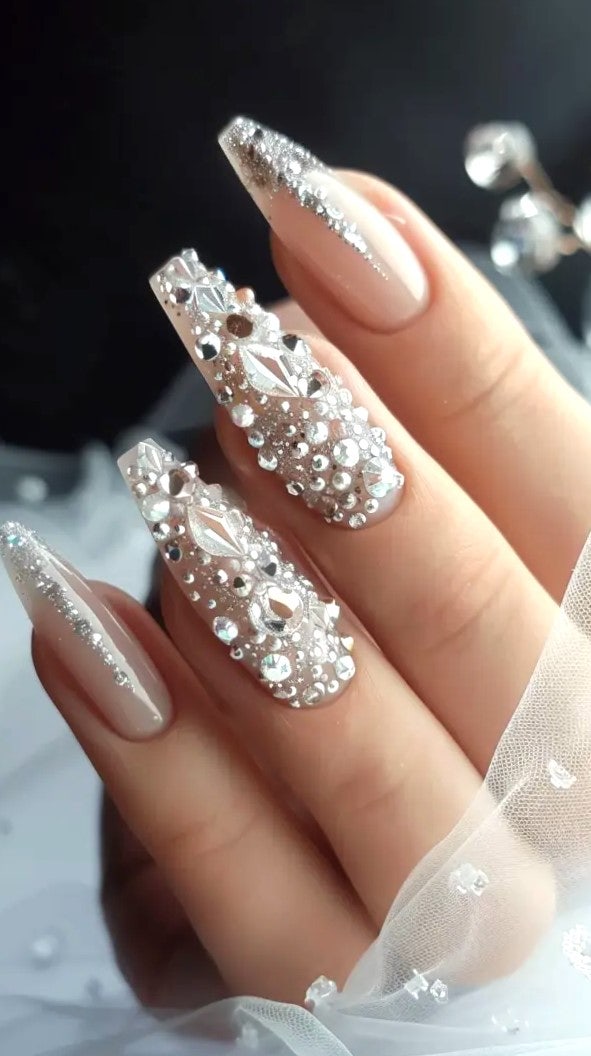 네일베이지(NAIL BEIGE) 이미지