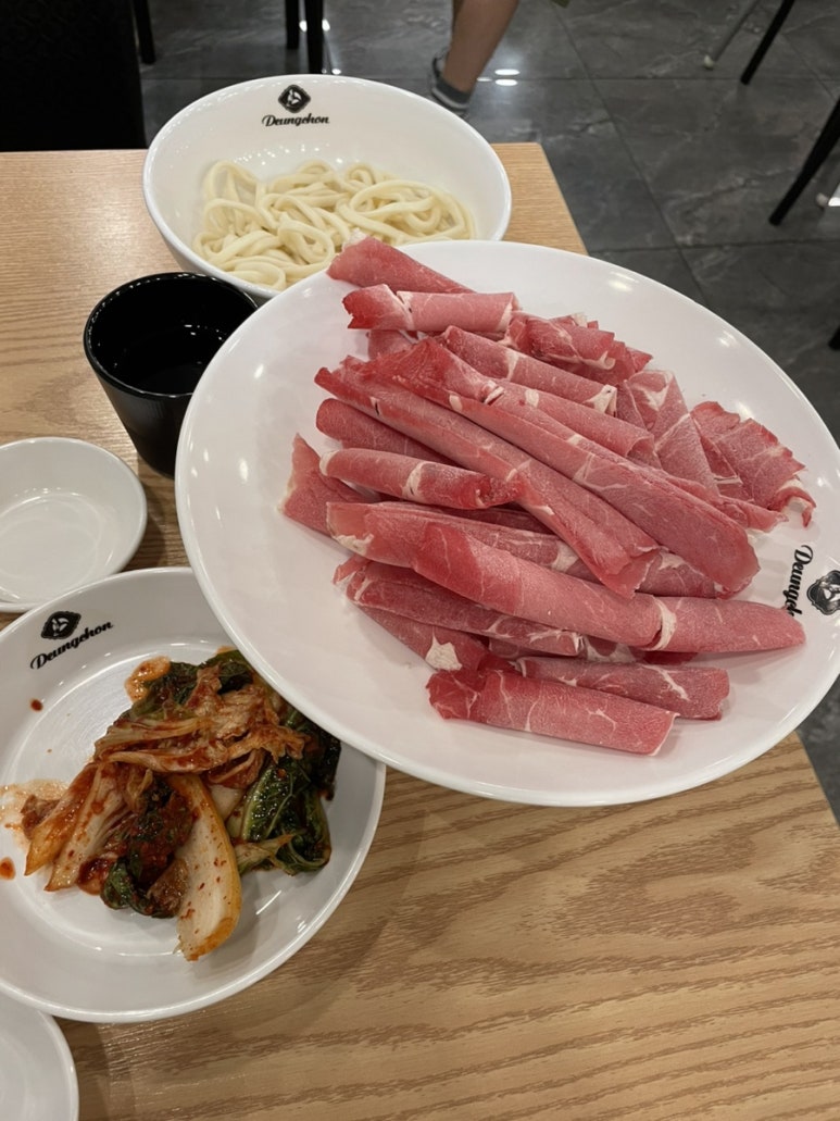 성동샤브칼국수 이미지