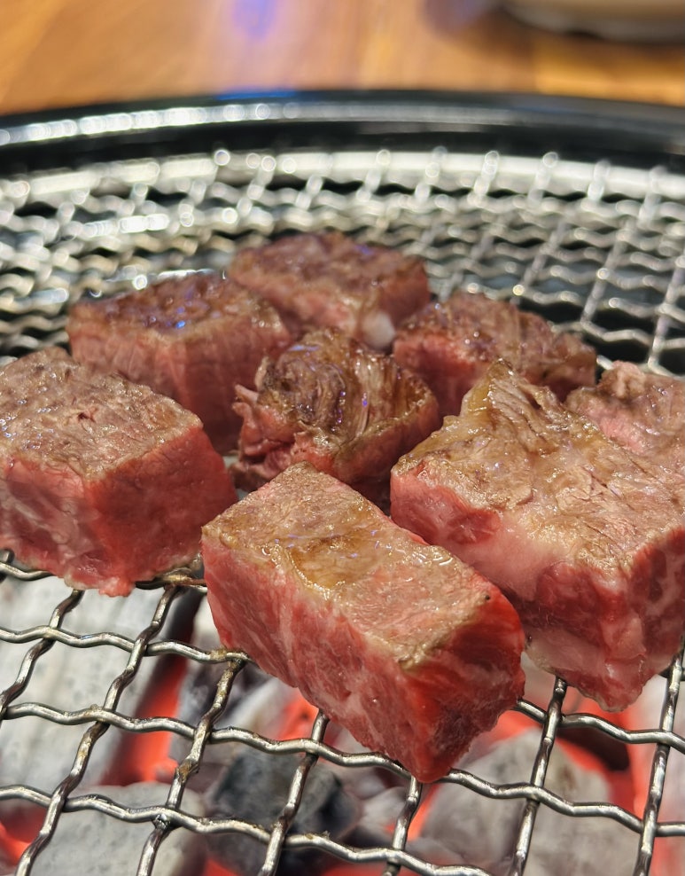 청년감동정육식당 이미지