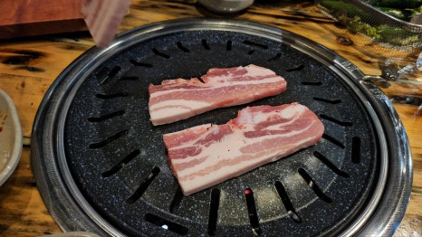 소띠돈띠횡성생고기 이미지