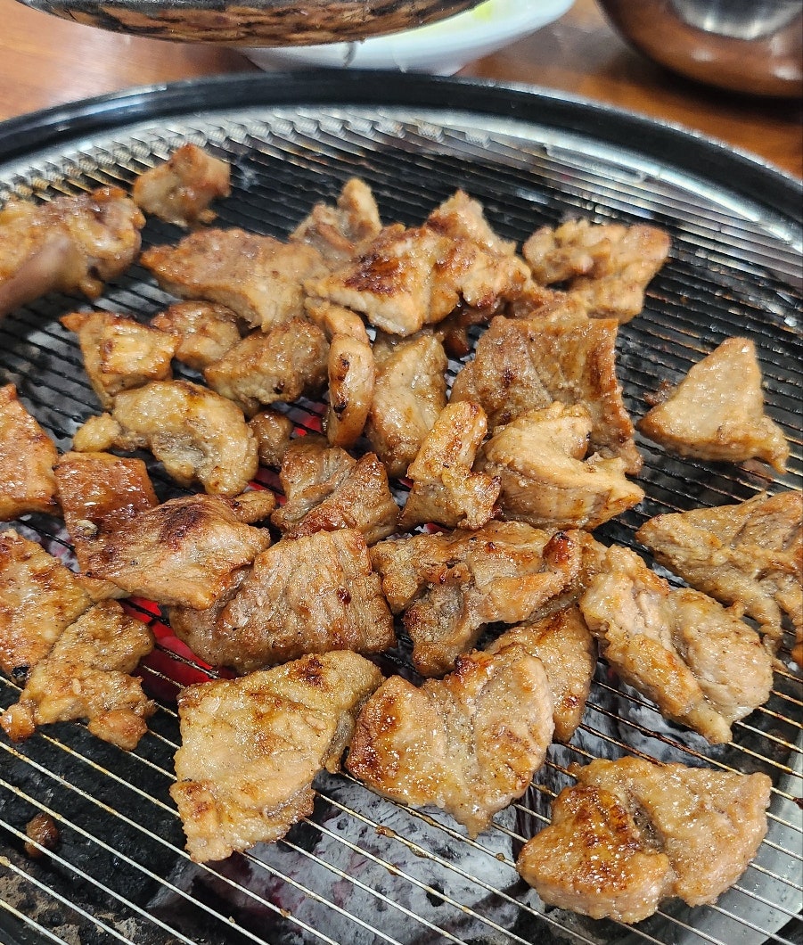 진미숯불돼지갈비 이미지