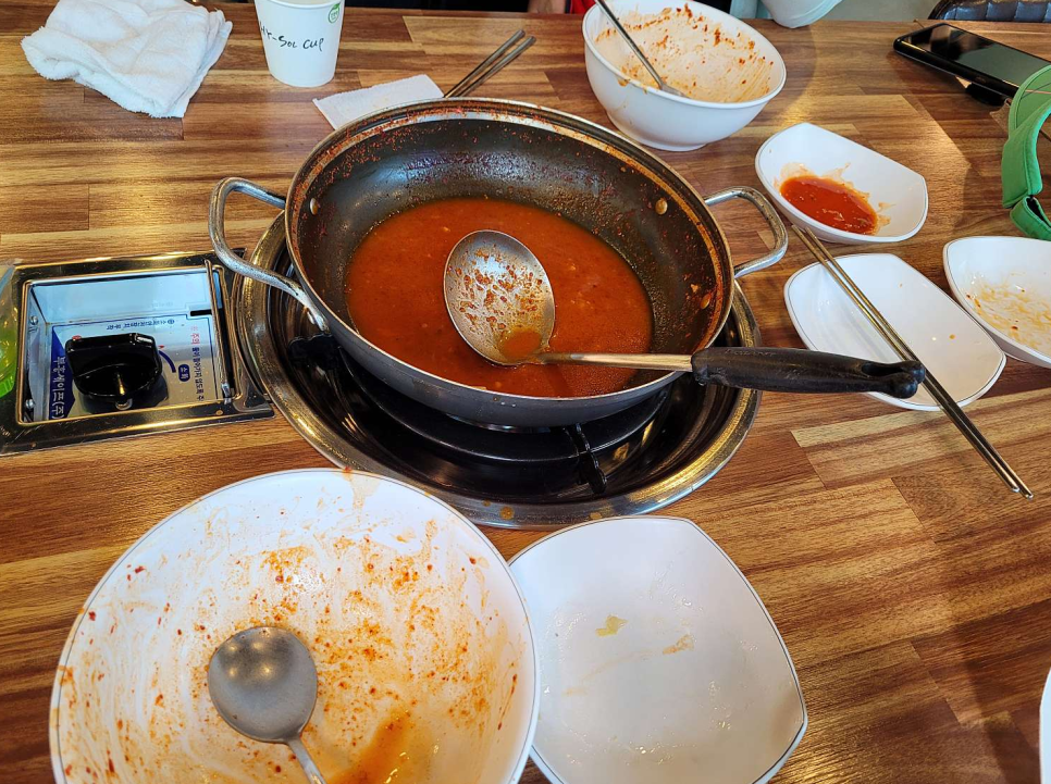 짜글이 생돼지 찌개 이미지