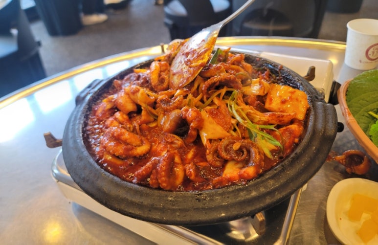 쭈꾸미이선생 이미지