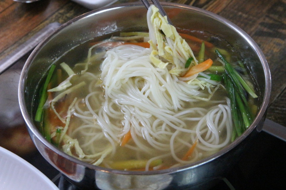 고향비빔국수 이미지
