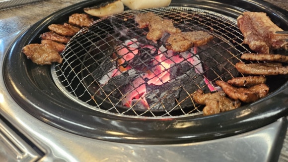 황제숯불왕갈비 이미지