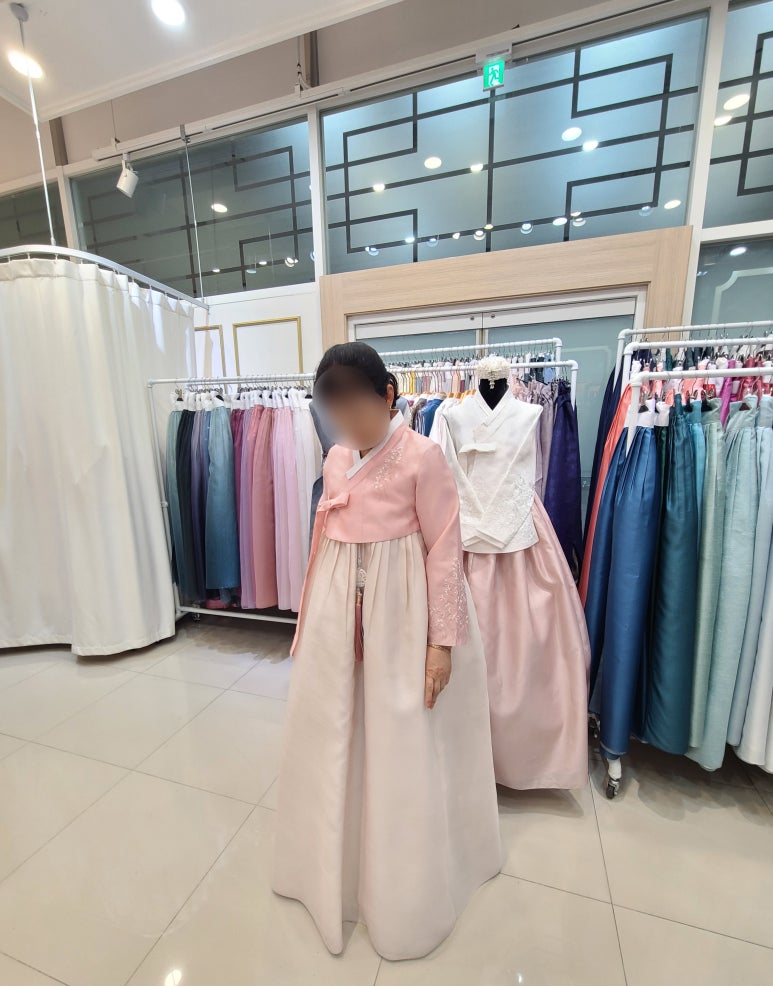 예다움한복 이미지
