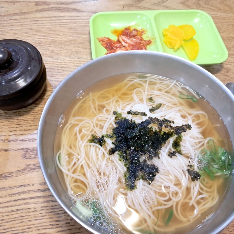 덕구네멸치국수 이미지
