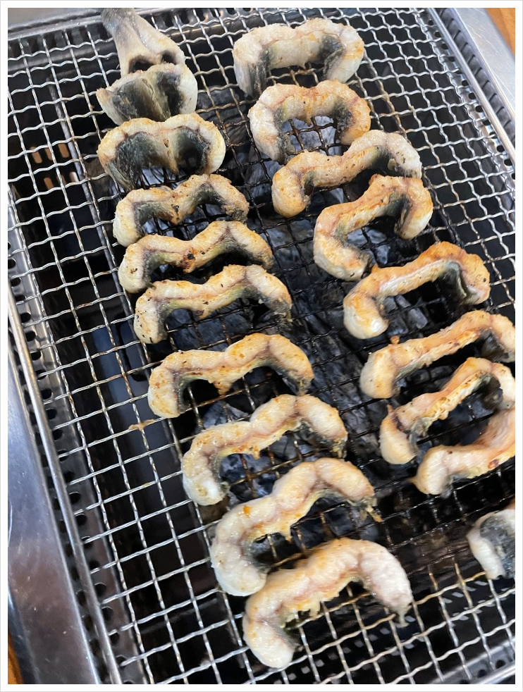청명산민물장어 이미지