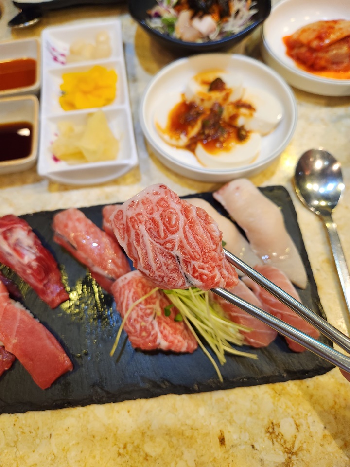 미남참치 이미지