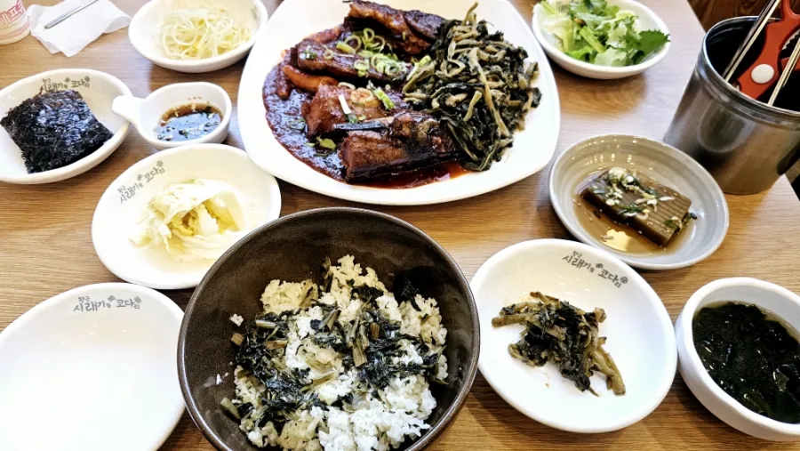 황금시래기밥도둑코다리찜 이미지