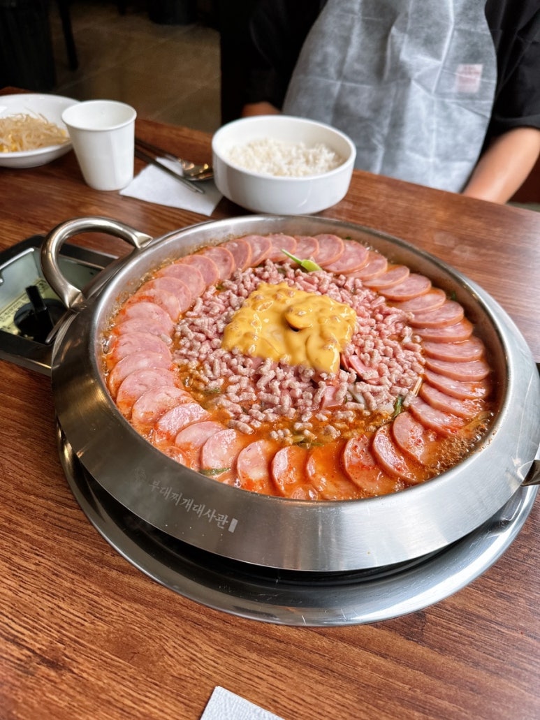 뚜껑집부대찌개 이미지