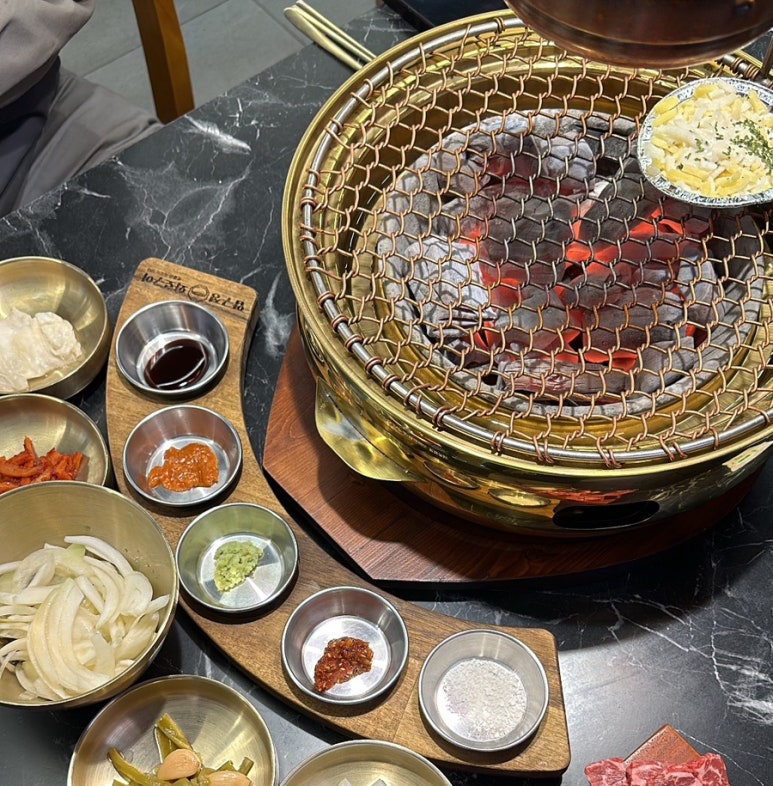 압구정화로구이 장유점 이미지