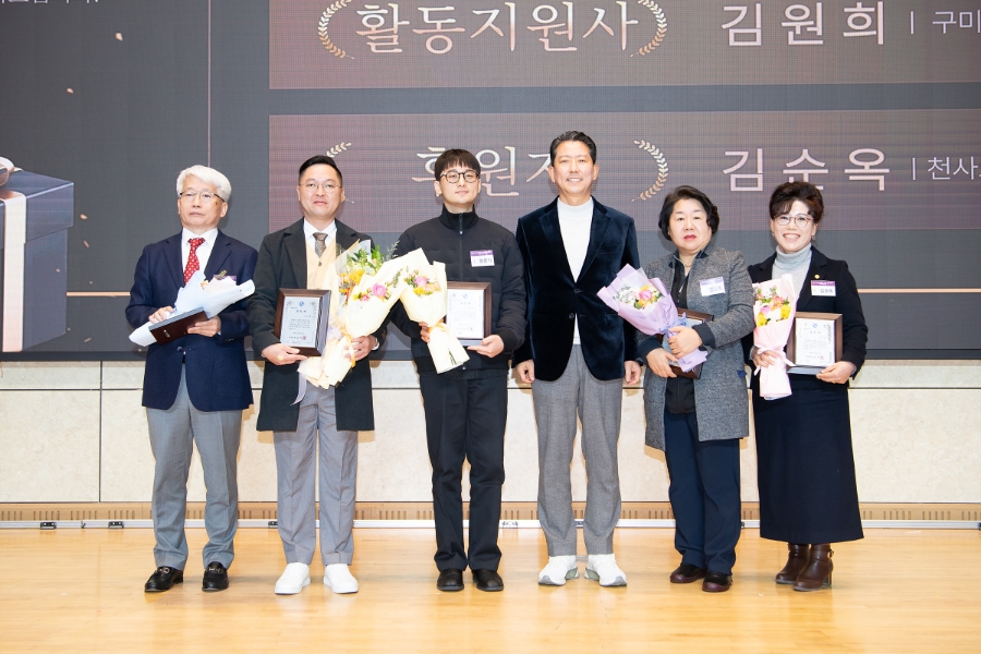 먹:다 이미지