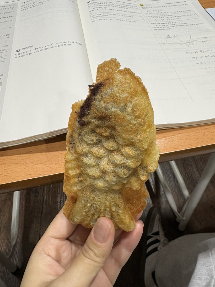 붕붕이붕어빵 이미지