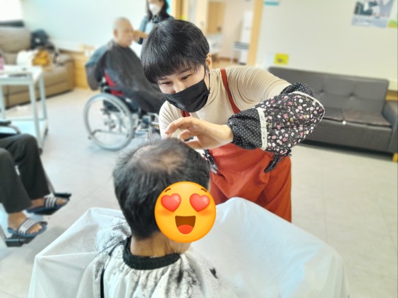 헤어공작소 이미지