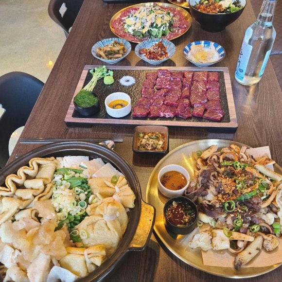 본뭉티기 이미지