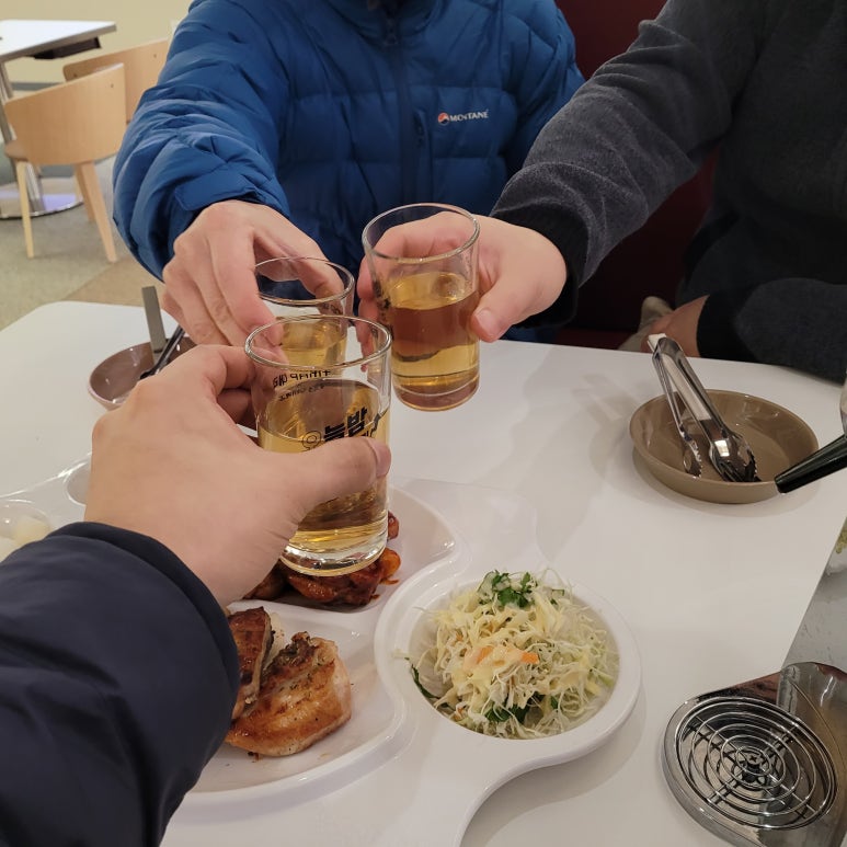 투홀릭 이미지