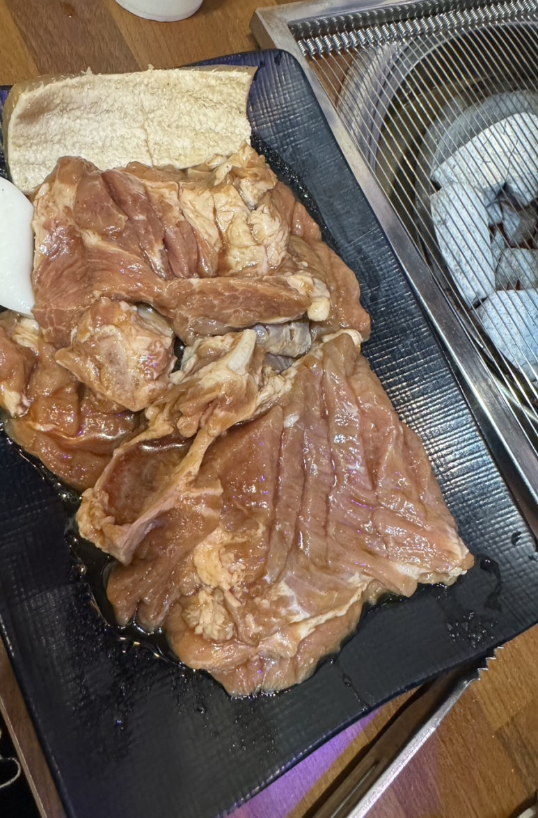 유천참숯불돼지갈비 이미지