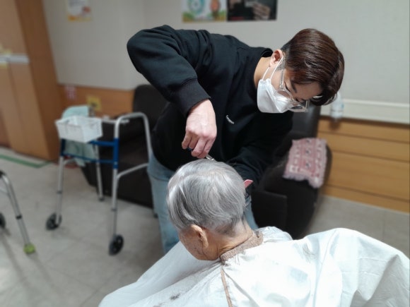 헤어공작소 이미지