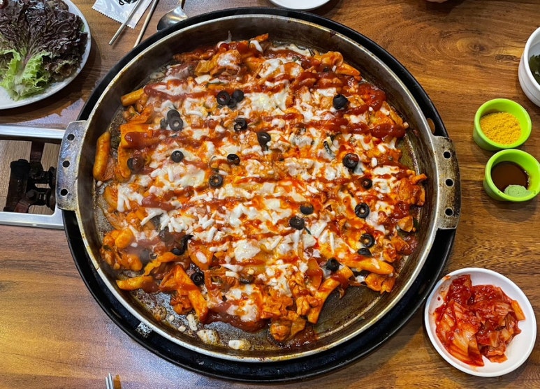 원조불타는닭갈비 이미지