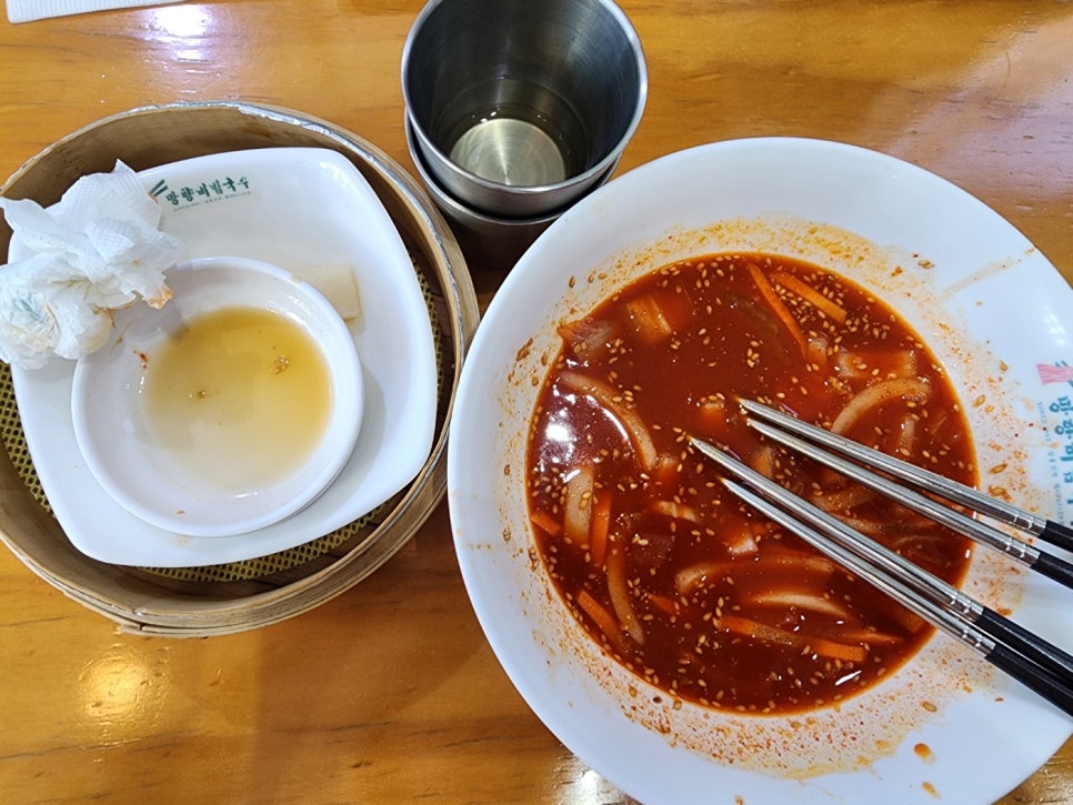망향비빔국수 이미지