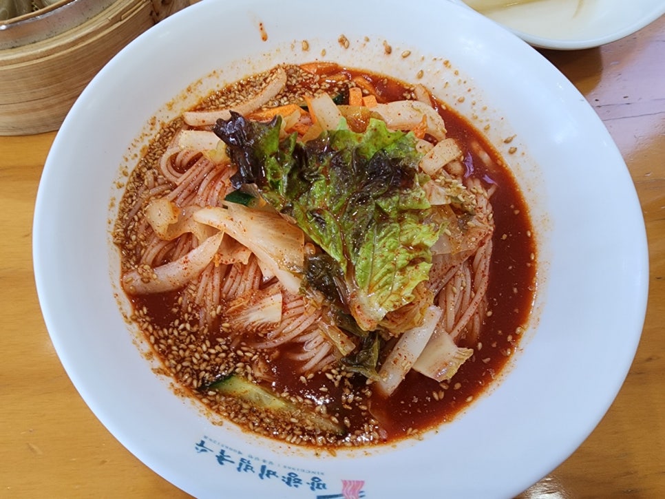 망향비빔국수 이미지