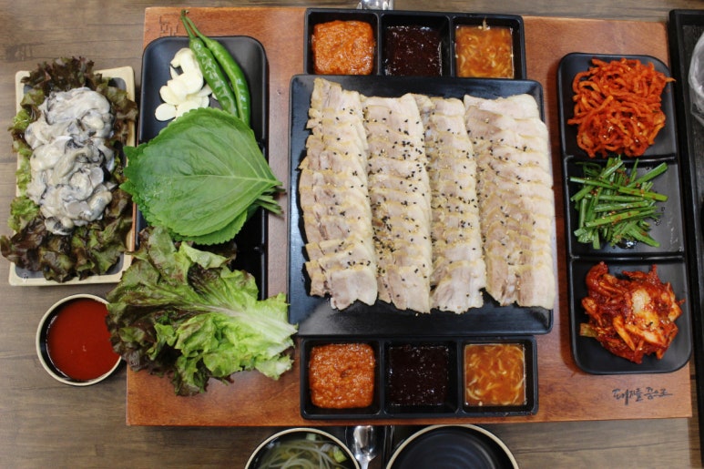 귀한족발 이미지