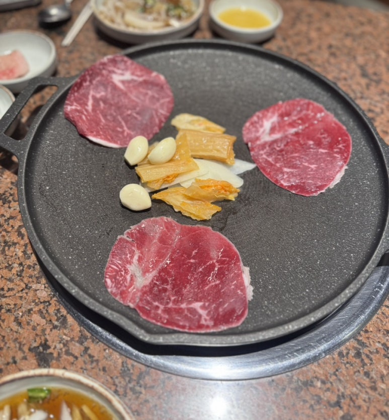원조철마한우로스구이 이미지