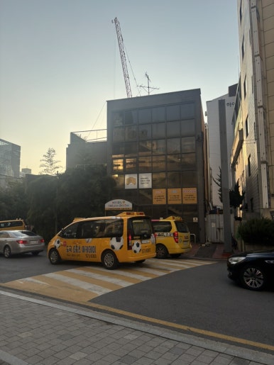 피카브로우 이미지