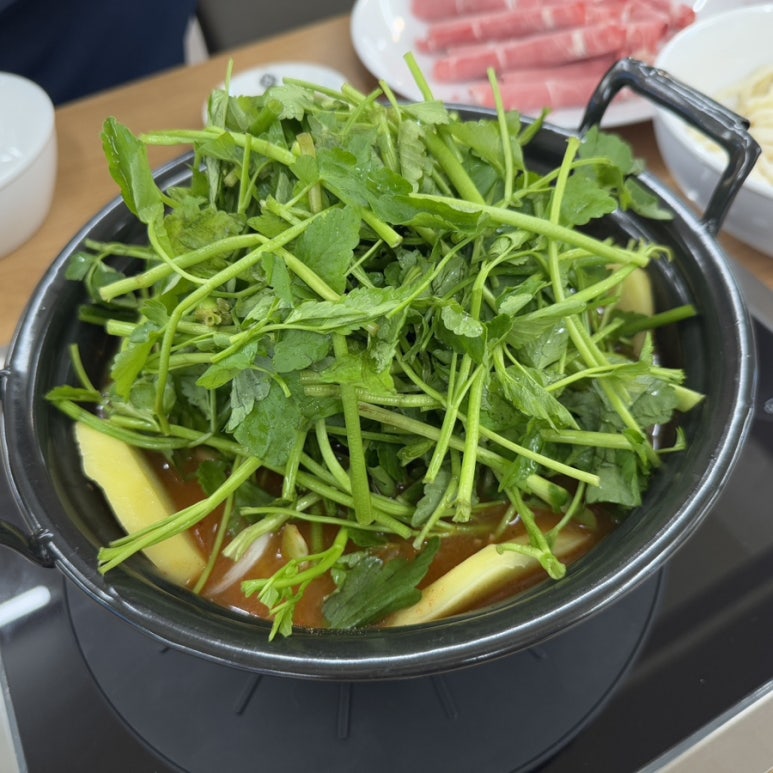 등촌샤브칼국수왕십리역점 이미지