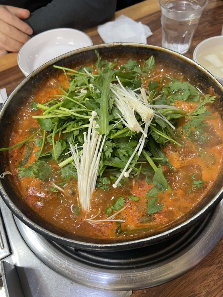 연지민물매운탕 이미지