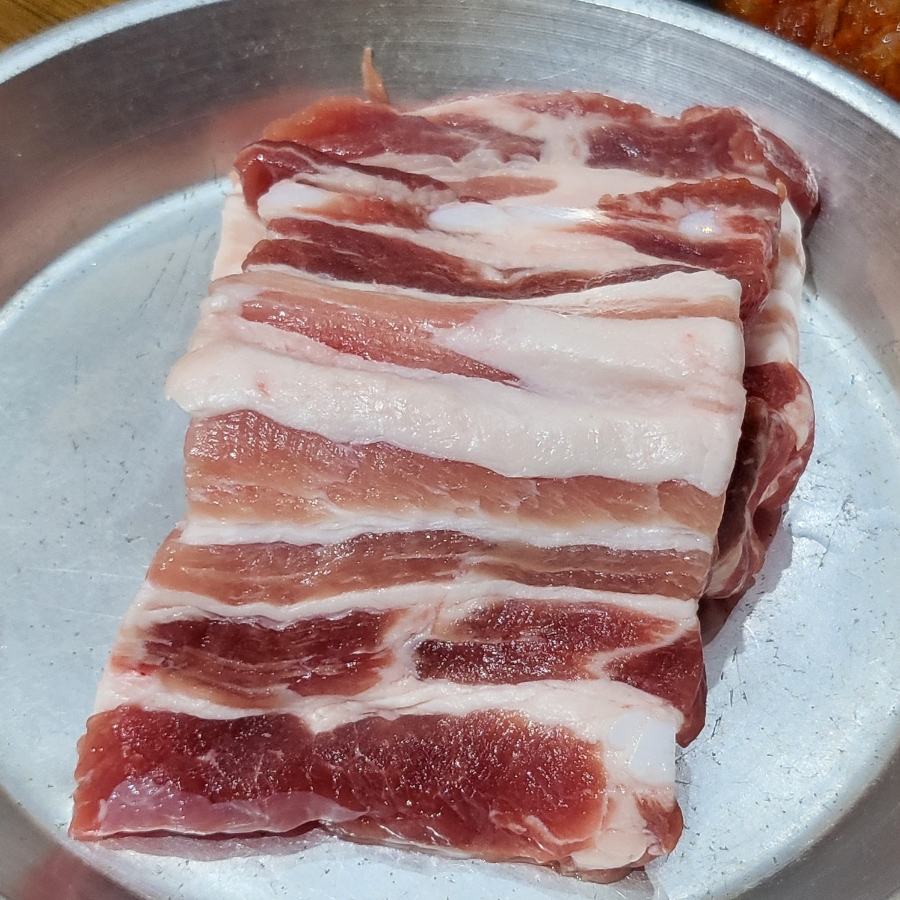 고기먹는날 돈생갈비 이미지
