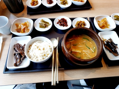죽산뚝배기 이미지