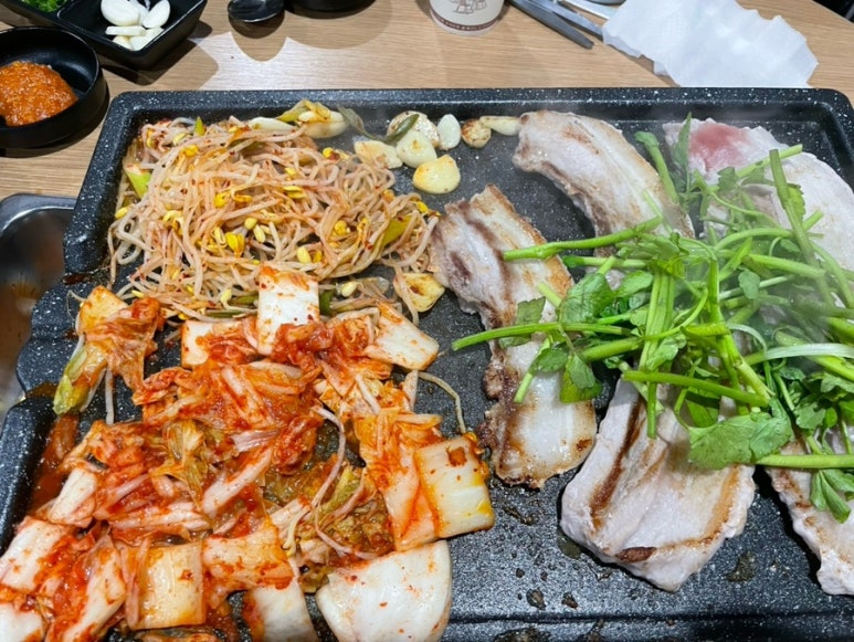 돈이좋아 이미지