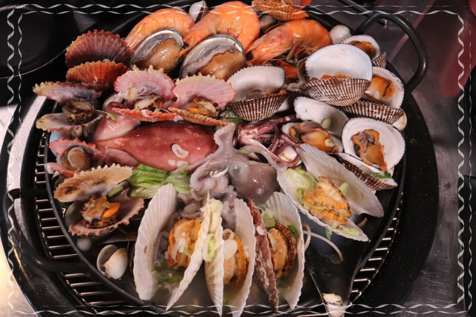 조개와칼국수 이미지