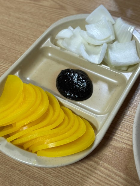 찰로원 이미지