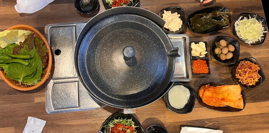 동산 솥뚜껑삼겹살 이미지