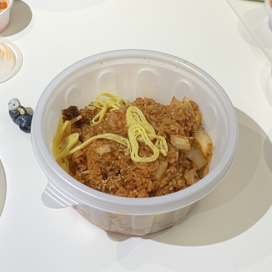 고귀한식탁 이미지