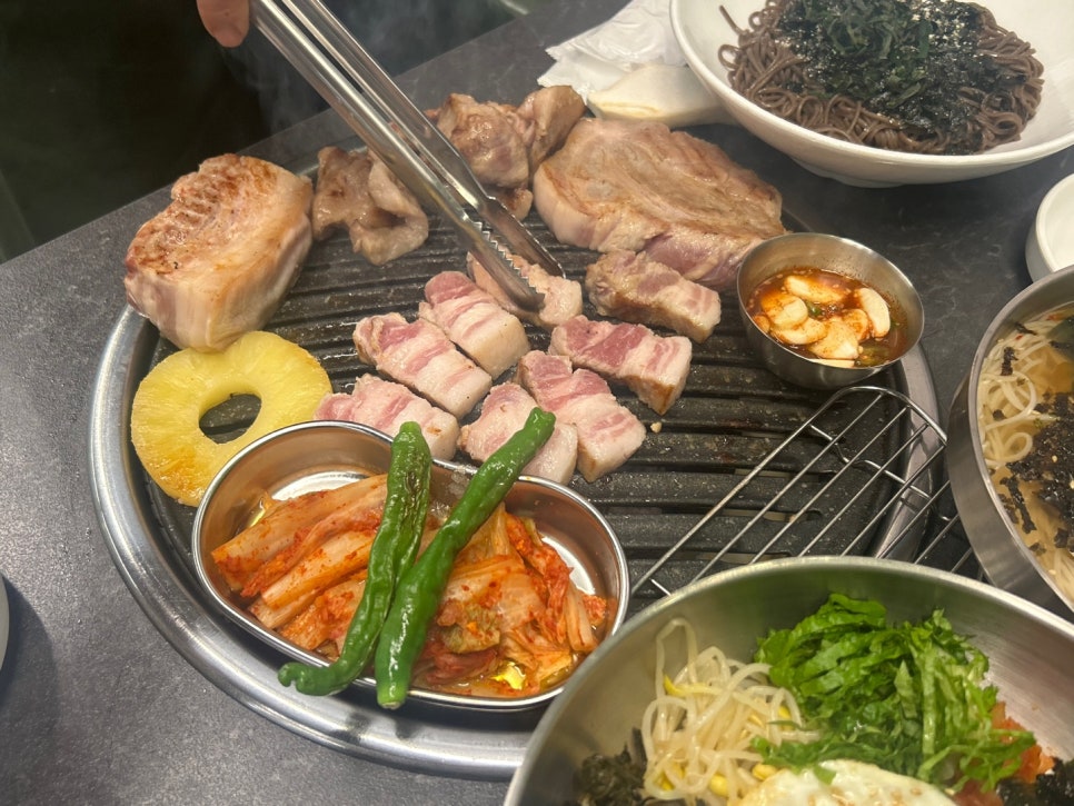촌 돼짓간 이미지