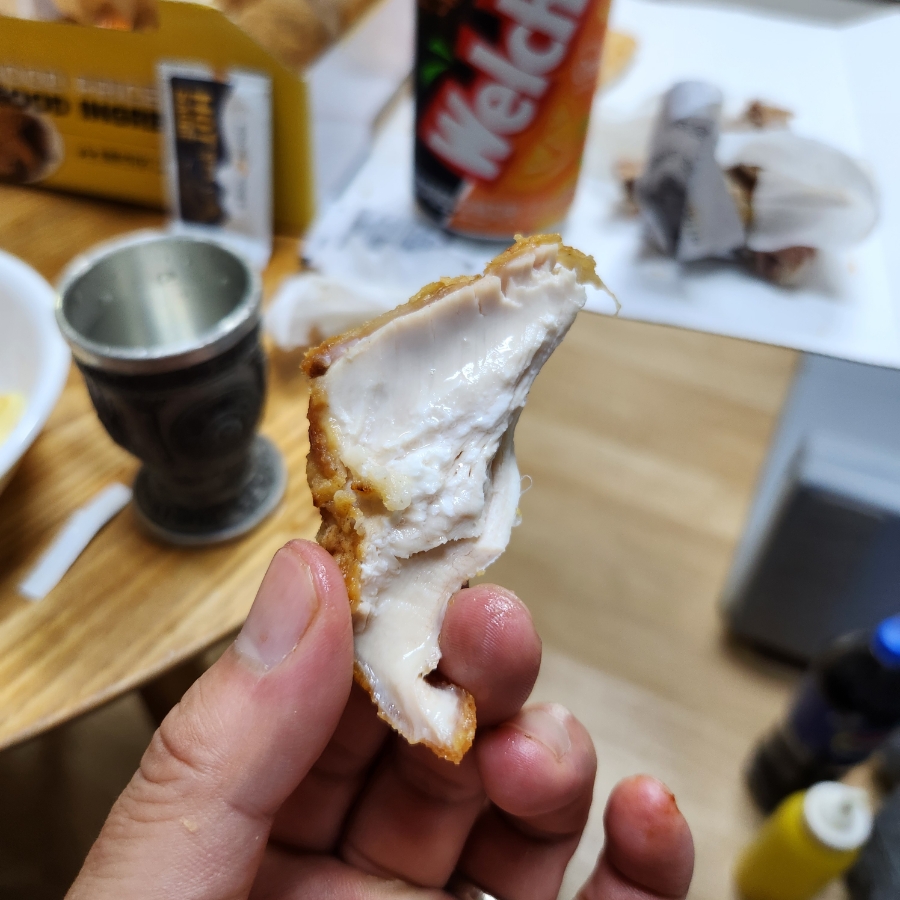 얌채치킨 이미지