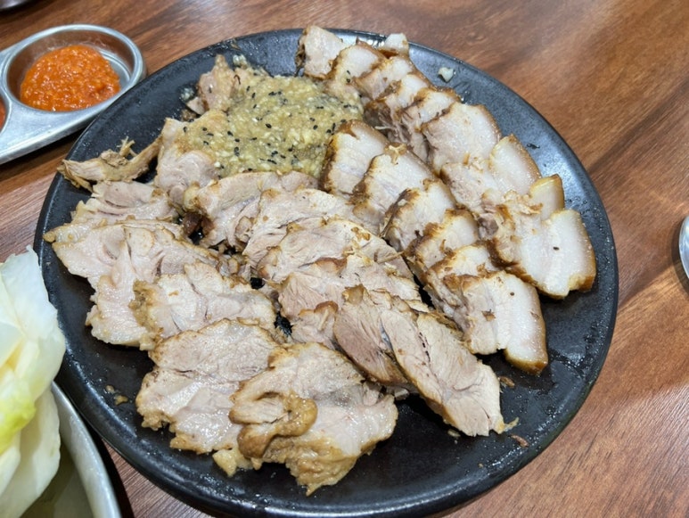 통영마늘보쌈 이미지