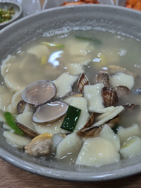 옥천냉면&생바지락칼국수 이미지