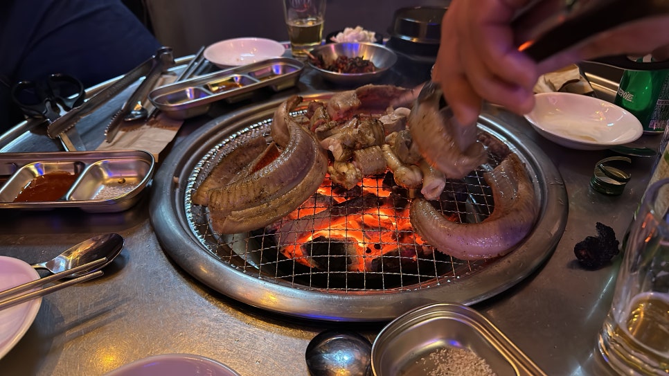 꼼지락숯불꼼장어 이미지