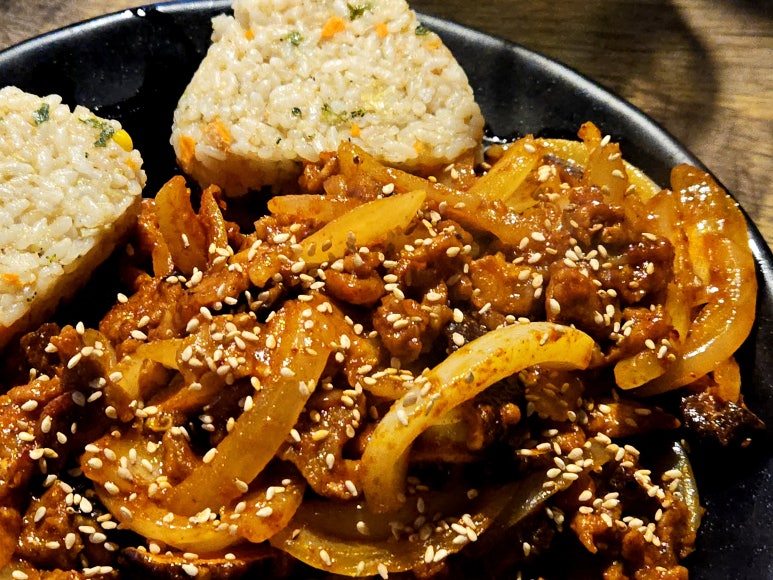 놀이터 통닭구이 녹번점 이미지