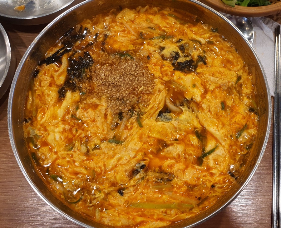 두레정얼큰한칼국수 이미지