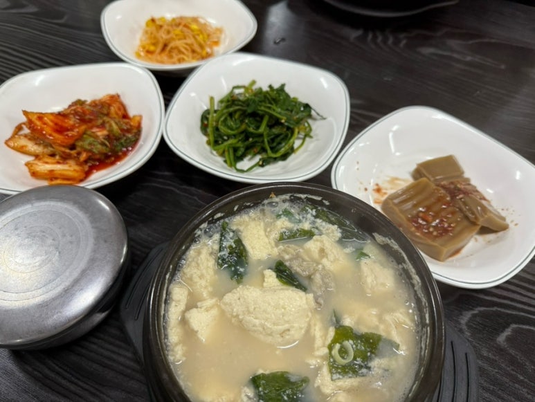 방아실 순두부와굴 이미지